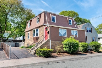29 Berkeley Rd, Dedham, MA 02026