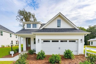 457 Eagleview Dr, Moncks Corner, SC 29461