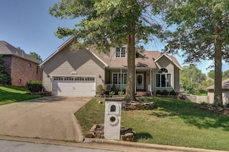 4127 E Crighton Place, Springfield, MO 65809