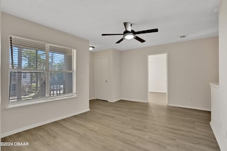 1600 Big Tree Rd Unit D5, South Daytona, FL 32119