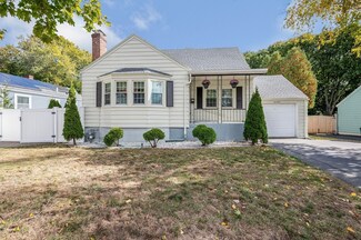 17 Breakheart Rd, Saugus, MA 01906