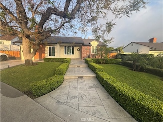 10215 Quill Ave, Sunland, CA 91040