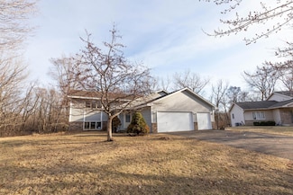 401 84th Ln NW, Coon Rapids, MN 55433