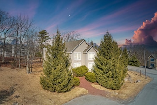 187 Hawthorne Ct, Tannersville, PA 18372