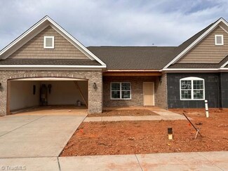 3721 Echo Forest Trail Unit 58, High Point, NC 27265