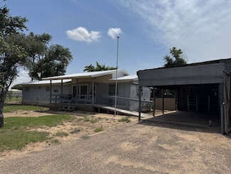 401 Trout St, Logan, NM 88426
