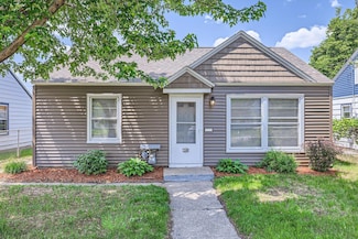 4921 Fremont Ave N, Minneapolis, MN 55430