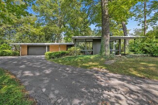 353 Elknud Ln, Johnstown, PA 15905