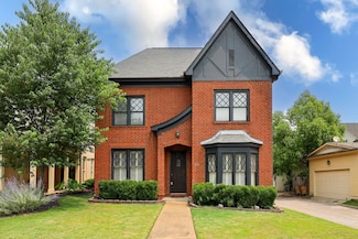 1870 Peabody Green Dr, Memphis, TN 38104