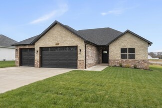 5213 Logan Dr, Battlefield, MO 65619