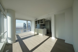 555 10th Ave Unit 47B, New York, NY 10036