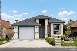 2105 Carioca Dr, Mission, TX 78572