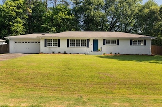159 Lloyd Dr, Marietta, GA 30066