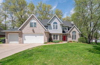 1516 Bradbury Ct, Green Bay, WI 54313
