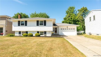 114 Robin Hill Dr, Buffalo, NY 14221