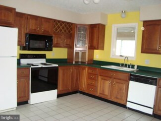 167 Scotsmans Glen Rd, Capon Bridge, WV 26711