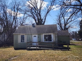 2488 Montana Ave, Saginaw, MI 48601