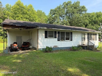 120 Bazemore Ln, Sunbury, NC 27979