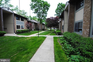 115 E Kings Hwy Unit 372, Maple Shade, NJ 08052