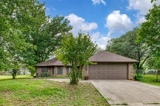 656 Truman Cir, Springtown, TX 76082