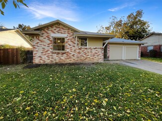 2312 Gilbert Cir, Arlington, TX 76010