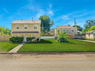 316 English St, Houston, TX 77009