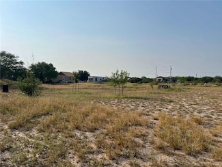 600 El Toro Ave, Sullivan City, TX 78595