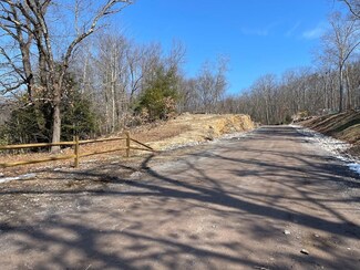 233 Goffstown Back Rd, Goffstown, NH 03045