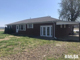 3992 Neunert Rd, Jacob, IL 62950
