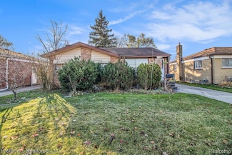 32151 Grandview Ave, Westland, MI 48186