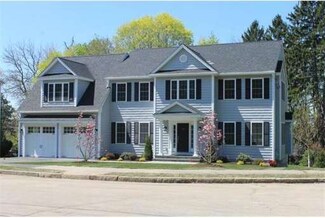 70 Arlo Rd, Newton Upper Falls, MA 02464