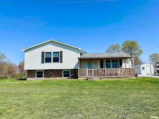 938 Cylinder Head Rd, Chapin, IL 62628