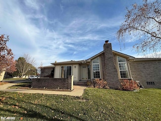50299 Highpoint Ct Unit 261, Macomb, MI 48044