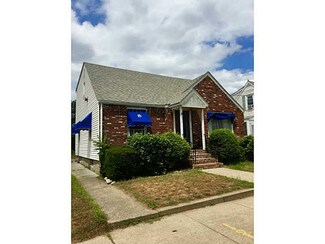 231 Shawmut Ave, Central Falls, RI 02863