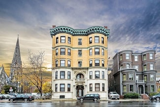 1137 Massachusetts Ave Unit 26, Cambridge, MA 02138