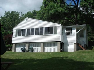 3871 Grayshores Rd, Geneseo, NY 14454