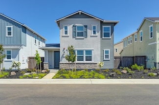 8361 Luan Way, Elk Grove, CA 95757