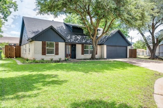 2810 Sunny Hill Ln, Dallas, TX 75234