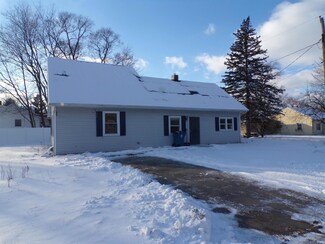 52441 Prescott Ave, South Bend, IN 46637