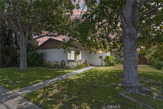 8252 Mcfadden Ave, Midway City, CA 92655