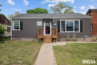 836 Grant St, Bettendorf, IA 52722