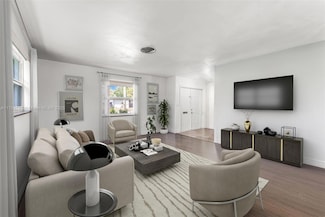 240 NW 19th St, Homestead, FL 33030