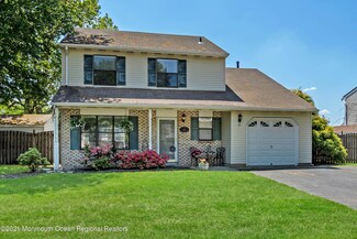 12 Bristlecone Dr, Howell, NJ 07731