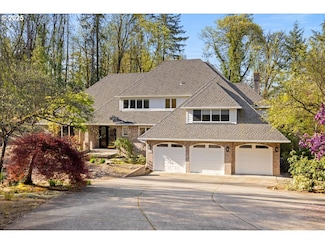 6230 SW Patton Rd, Portland, OR 97221