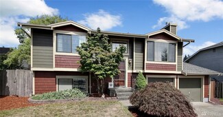 1316 S 239th Place, Des Moines, WA 98198