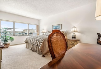 5000 N Ocean Blvd Unit 1609, Lauderdale By the Sea, FL 33308