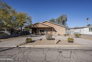 4243 E Santa Barbara Ave, Tucson, AZ 85711