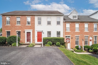 1033 Hearthridge Ln, York, PA 17404