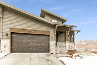 594 E Silver Hill Loop, Hideout, UT 84036