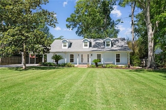 310 Scotchpine Dr, Mandeville, LA 70471